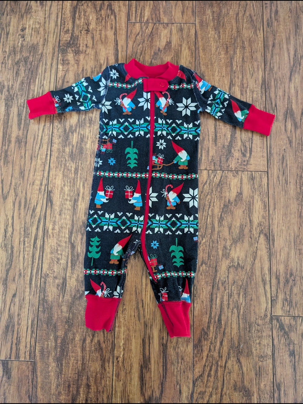 Hanna Andersson 0-3M Christmas Gnome Organic Cotton Sleeper Pajamas